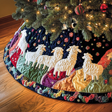 Breezy Barnyard | Quilted Christmas Tree Skirt