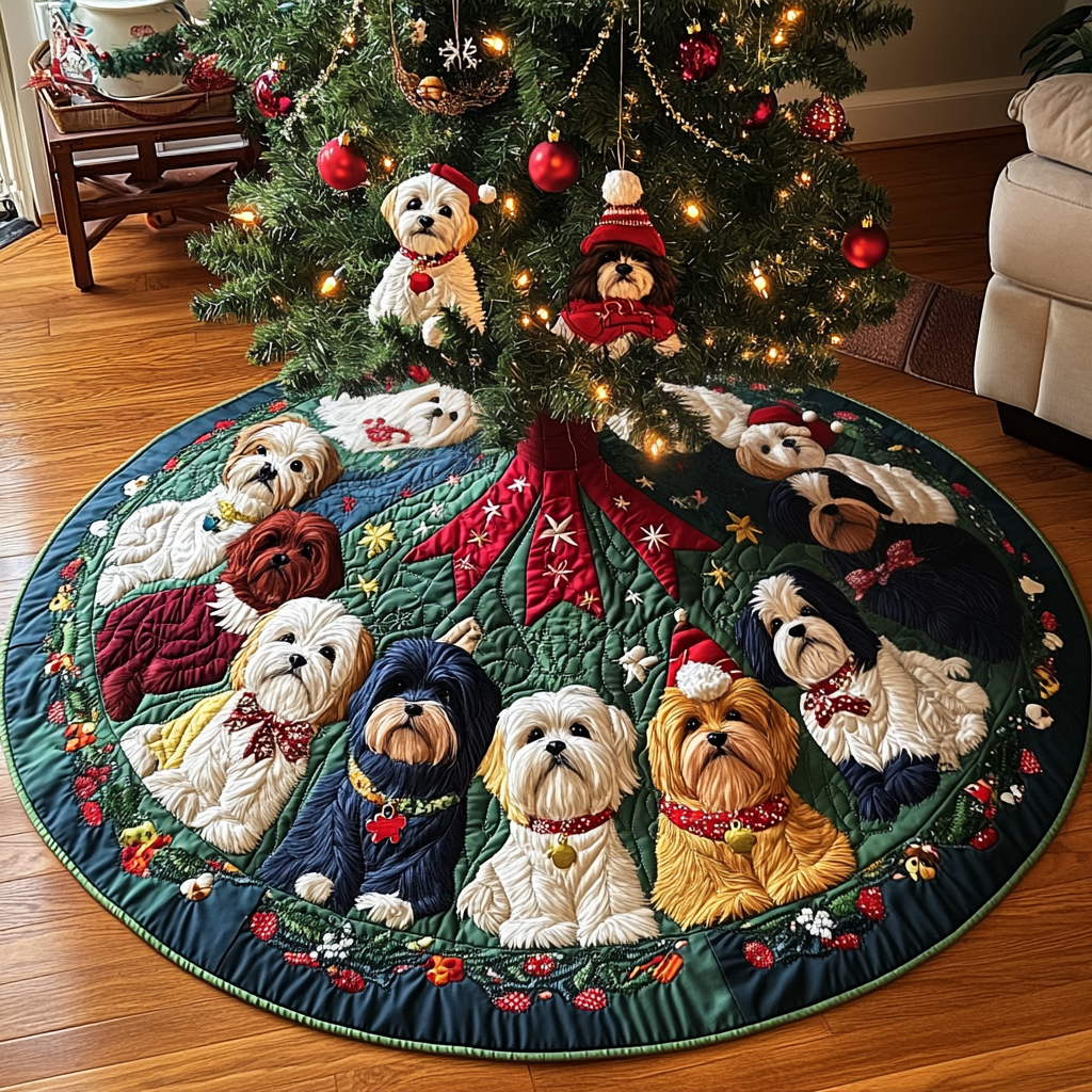 Festive Classics | Quilted Christmas Tree Skirt